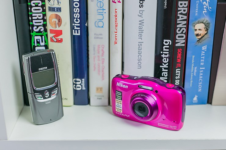 Nikon S32 (11).jpg
